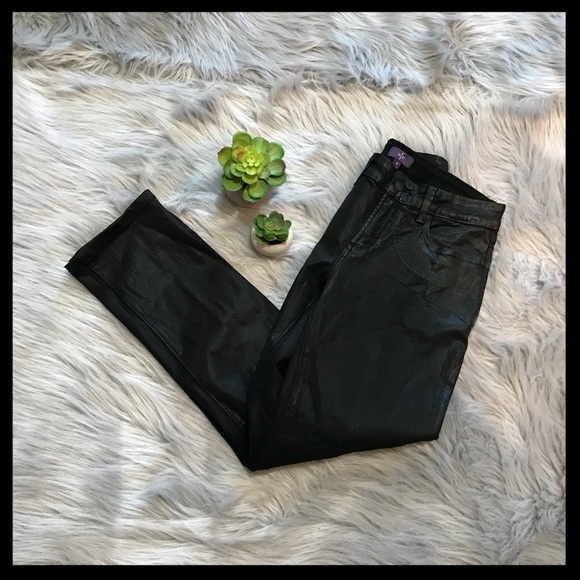 NYDJ Denim - NWOT NYDJ Sheri Skinny Coated Jeans